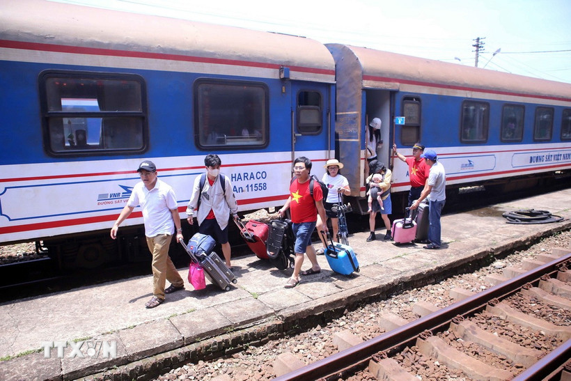 Thủ tướng phê duyệt về việc cơ cấu lại Tổng công ty Đường sắt Việt Nam theo định hướng mô hình Tập đoàn